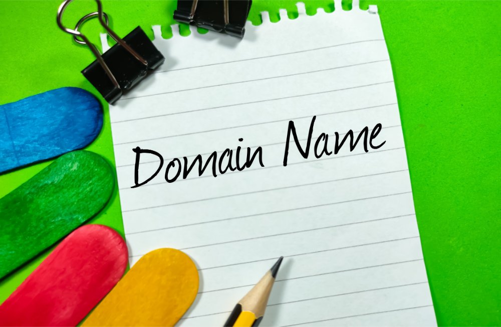 Choosing the Right Domains for Your Private Blog Network